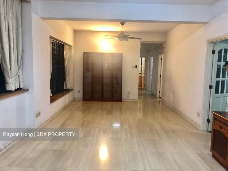 Country Esquire thumbnail photo